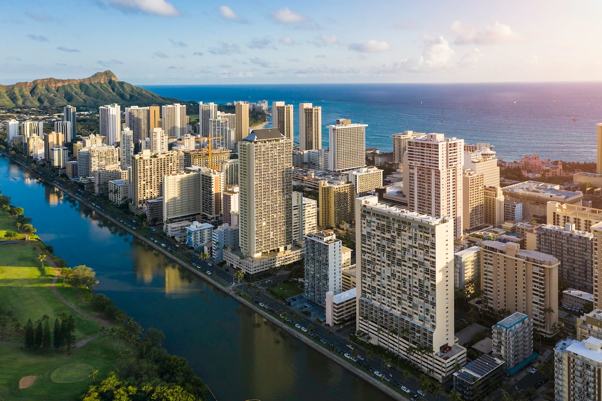 6 Tips For Traveling to Hawaiʻi Right Now - Hawaii Magazine