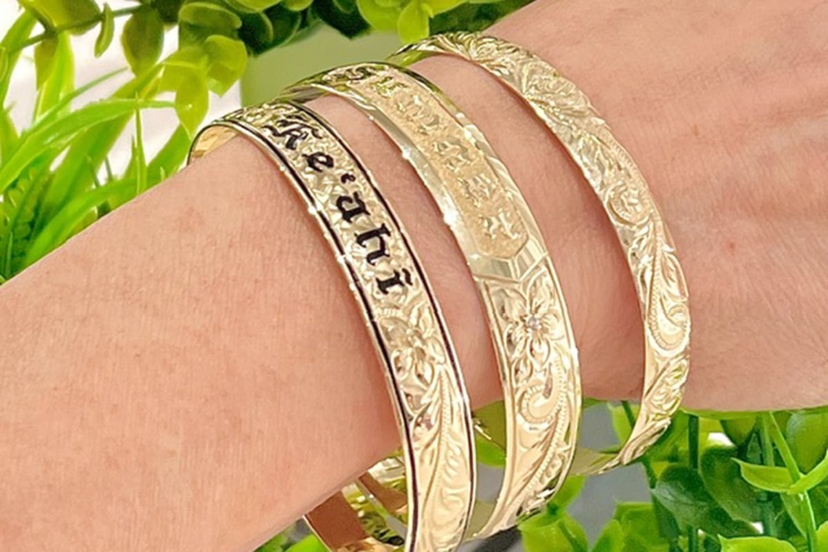 Personalized Mom Bracelet In 14K Rose Gold  Fascinating Diamonds