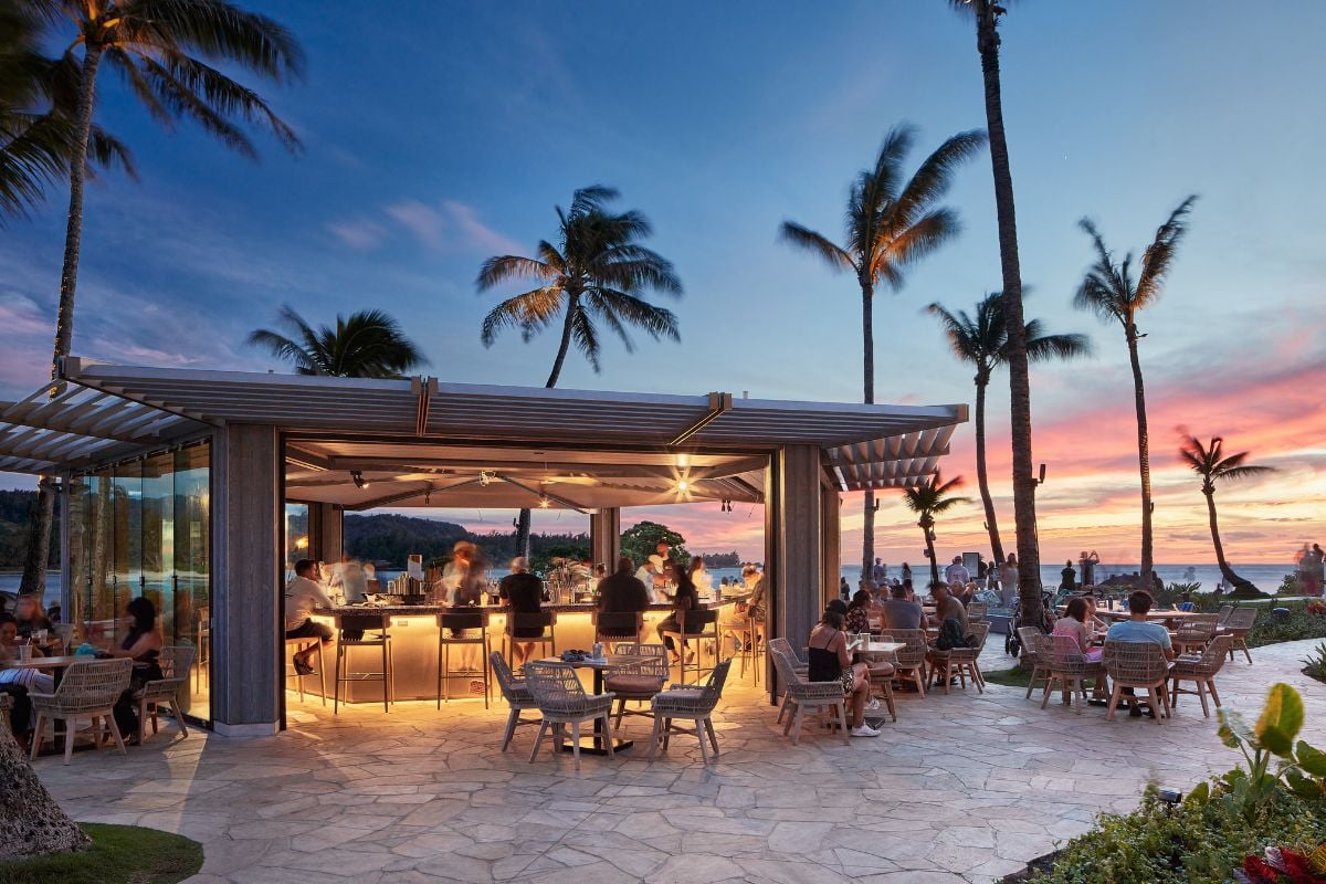 7 Pretty Places Where You Can Enjoy Sunset Views and Order a Cocktail
