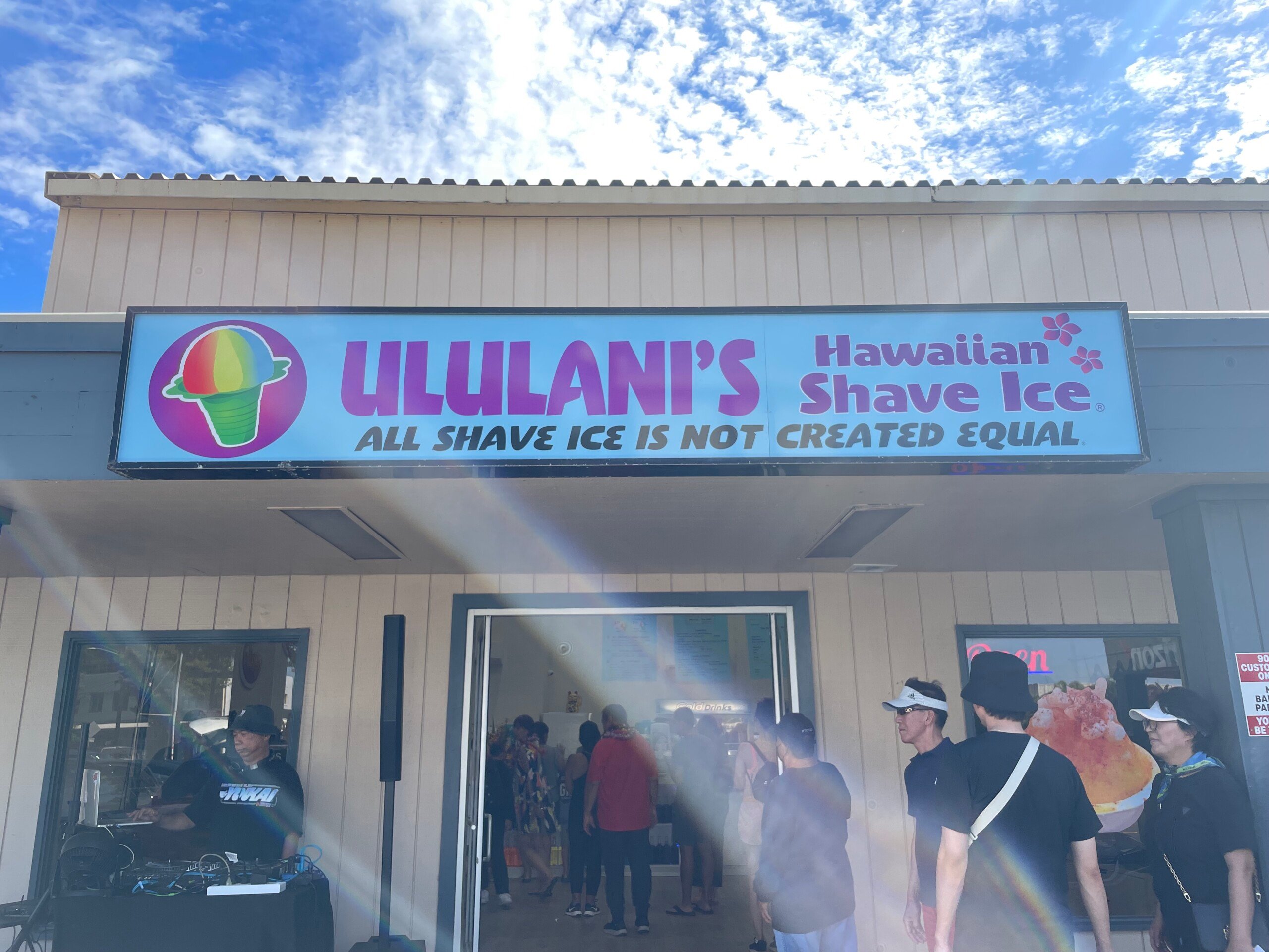 Ululani’s Hawaiian Shave Ice Opens on Oʻahu - Hawaii Magazine