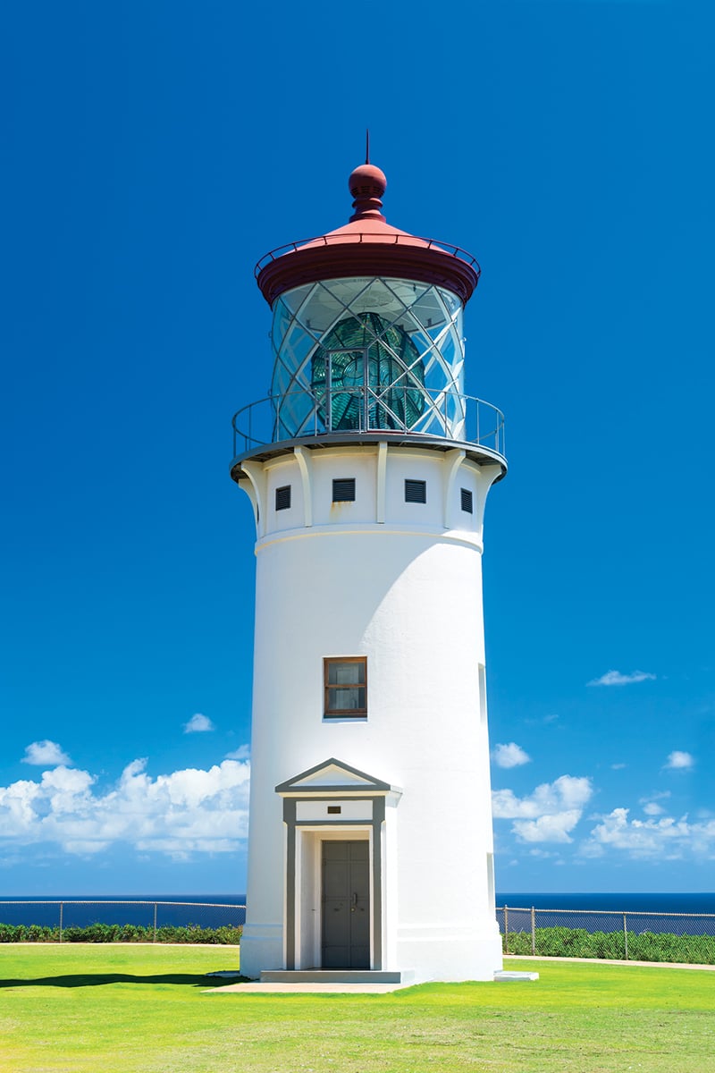 How the Kīlauea Lighthouse Saved an Airship in 1927 - Hawaii Magazine