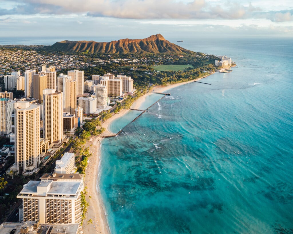 20240415 Bob Beaches Hawaii Waikiki 18001