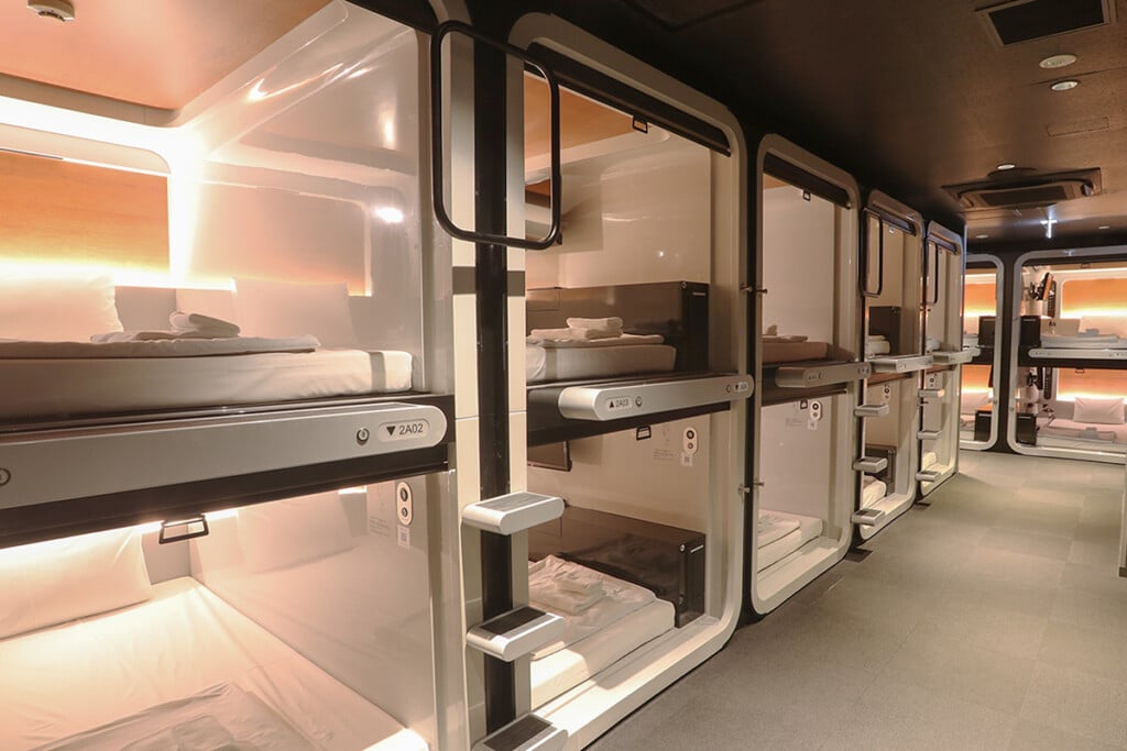 20250226 Capsule Hotel Premium Economy Cabin Jp