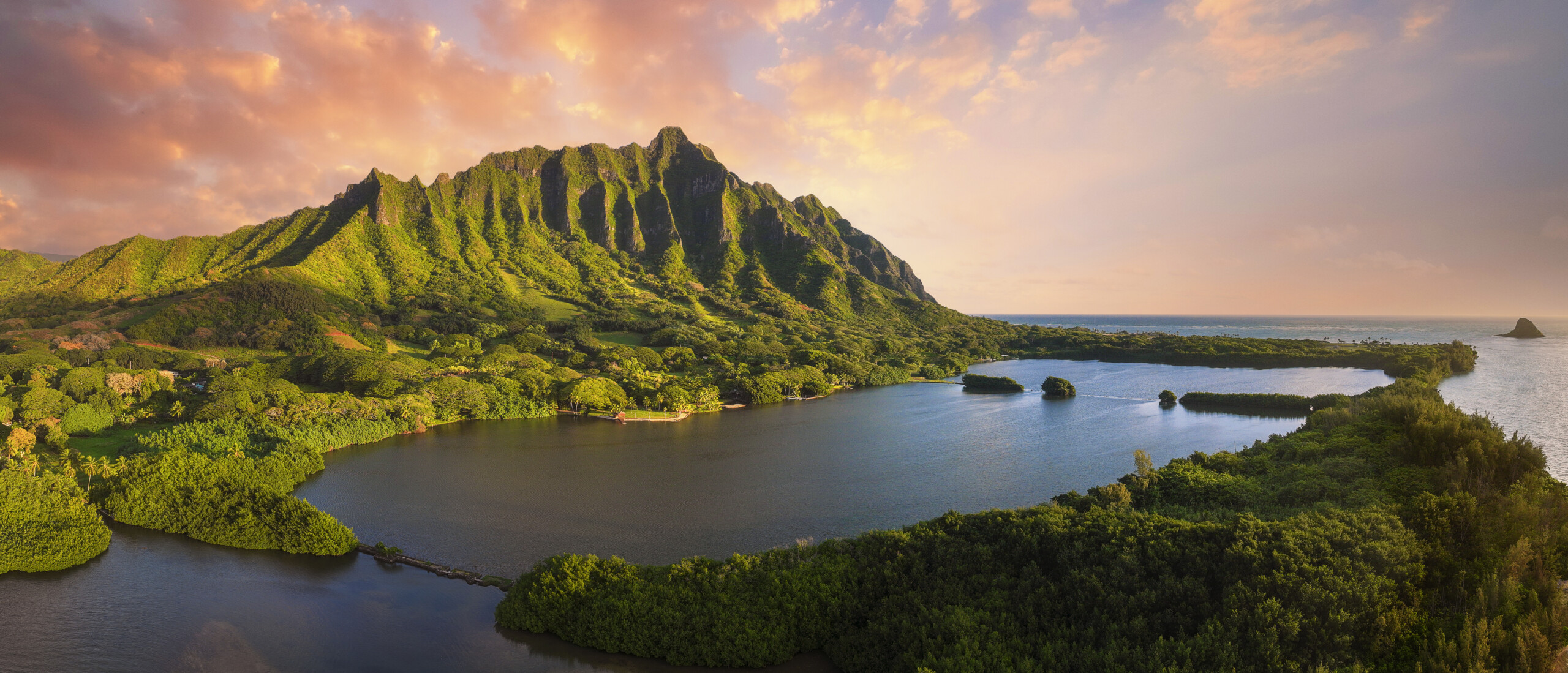 Kualoa Ranch