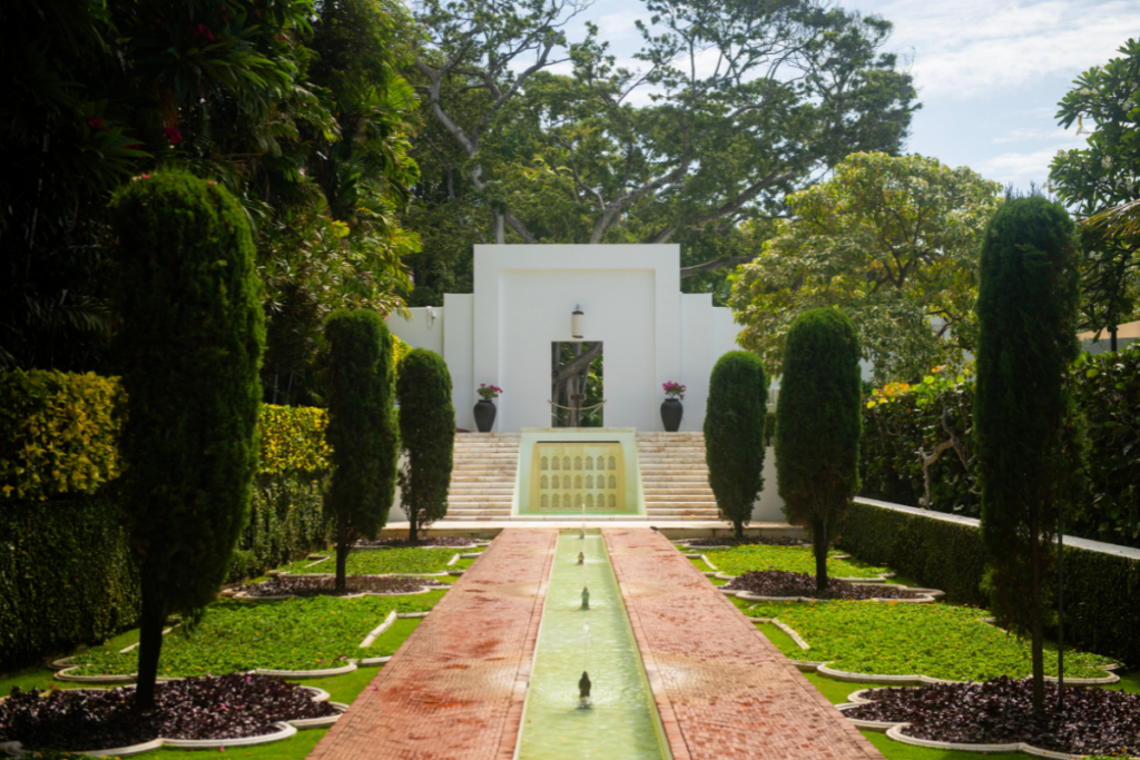 Shangrilaexterior