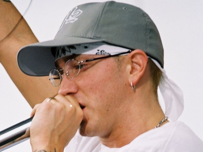Eminem Didn’t Disobey The Nfl When He Took A Knee