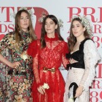 Quickies: Haim + Chvrches!