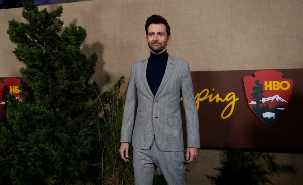 Cast Member Tennant Attends A Premiere For The Television Series "camping" In Los Angeles