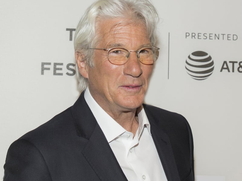 Richard Gere Is Hospitalized With Pneumonia