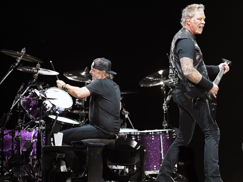 Metallica Acquires Vinyl Manufacturing Company Furnace