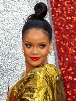 Rihanna Hits Historic Spotify Milestone