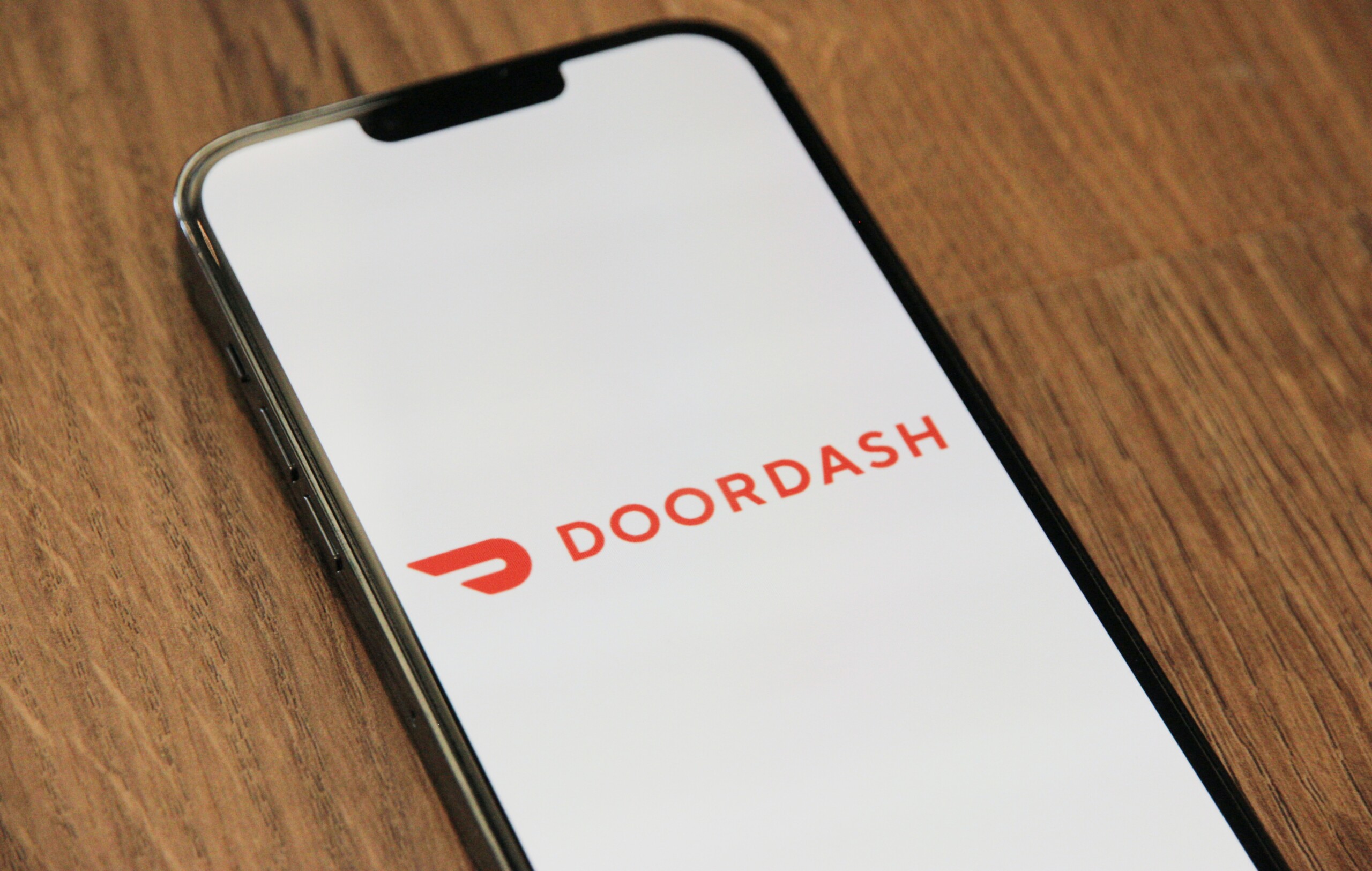 DoorDash warns customers who don't tip