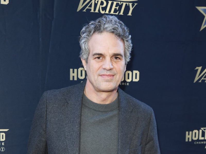 Mark Ruffalo Details Brain Tumor Diagnosis - Hits 96 | WDOD-FM