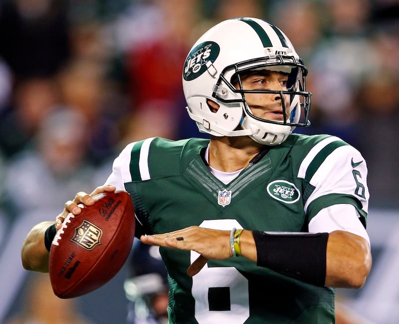 Former Nfl Quarterback Mark Sanchez Arrested After Indianapolis Stabbing Incident