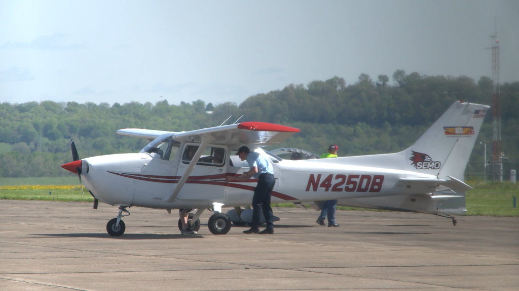 SEMO Plane at Perryville Airport
