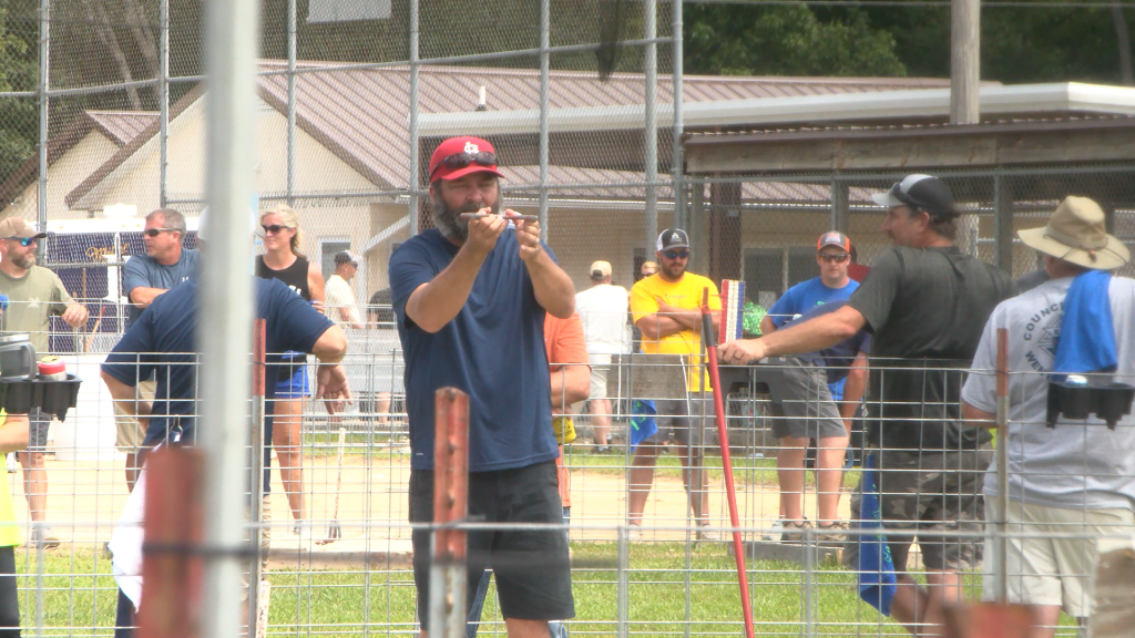 41st annual horseshoe tournament brings thousands out