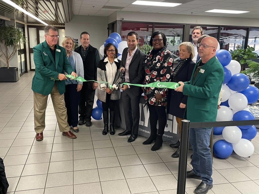 Contour Ribbon Cutting Source City Of Cape Girardeau Community Development5