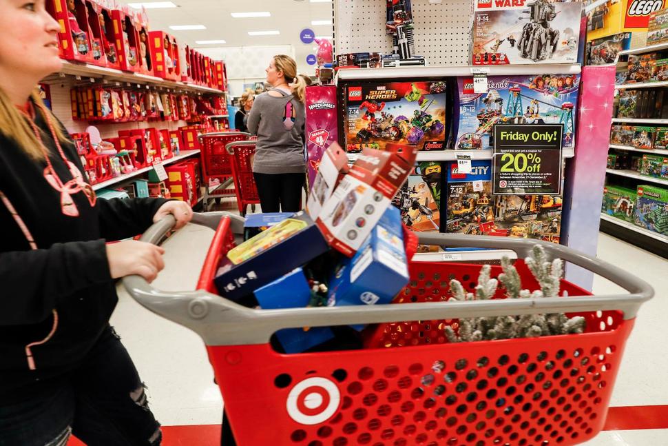 Going Black Friday Shopping? Check Out Where You May See Big Discounts