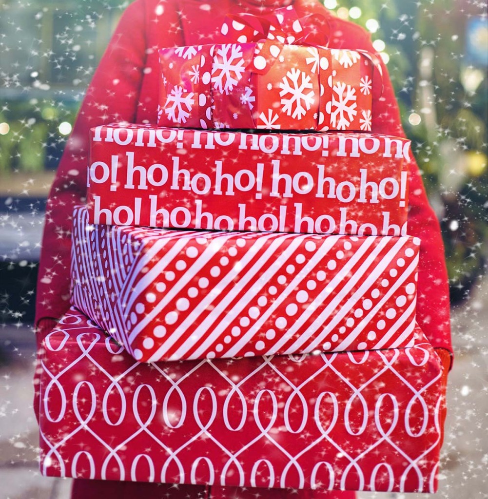 Christmas Packages (Source: Pexels/Jill Wellington)