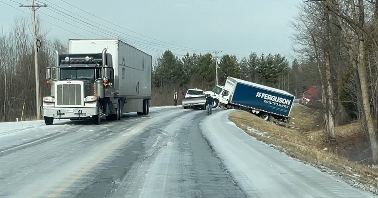 Slick road conditions in western Kentucky cause numerous crashes KBSI