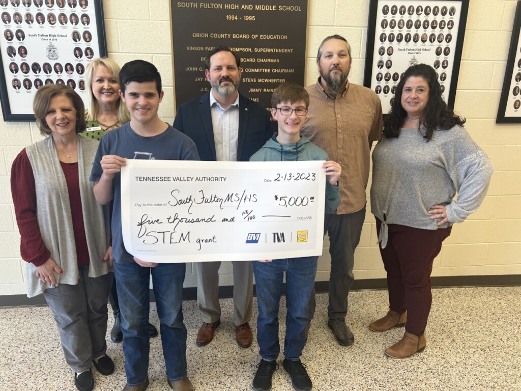 Back Row, Left to Right: Martha Swindle TVA, Brian Smith TVA, Andy Zimmerman SFHS Science, Laura Pitts SFMHS Principal. Front Row, Left to Right: Shelly Bowers WCMES, Daniel Pitts Student, Austin Reason Student. (Source: Obion County Schools)