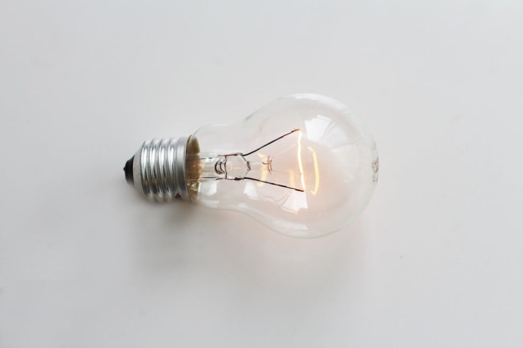 Light Bulb (Source: Pixabay)
