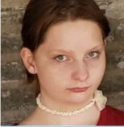 Lisa Photo 2 002
