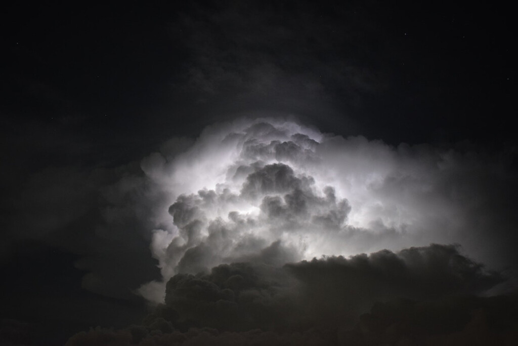 storm clouds (Source: Pexels/Seatizen.co)
