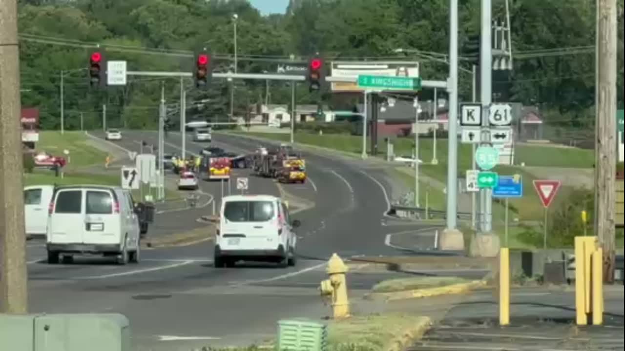 Police on scene of crash at William and Broadview street in Cape
