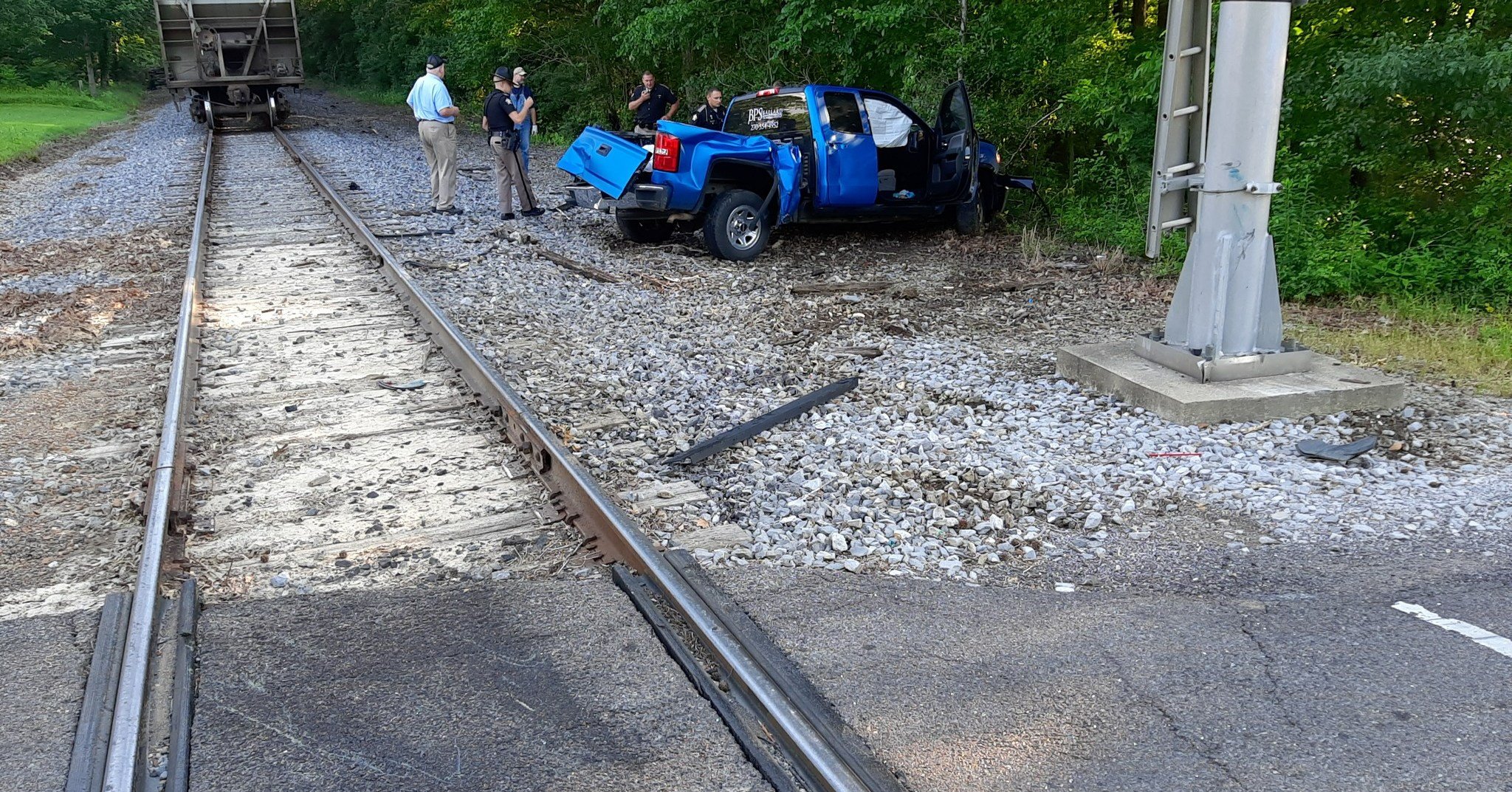 1 injured, cited after pickup truck, train collide in McCracken County KBSI Fox 23 Cape