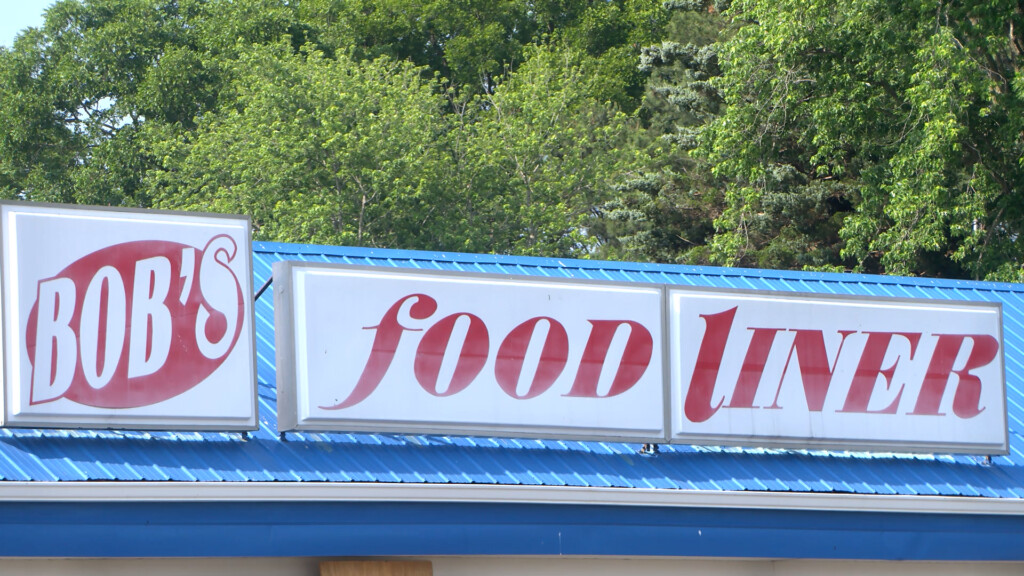 Bobs Foodliner Closed