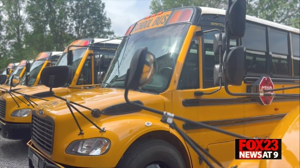 Vienna High School Receives $600k Grant For Electric School Bus