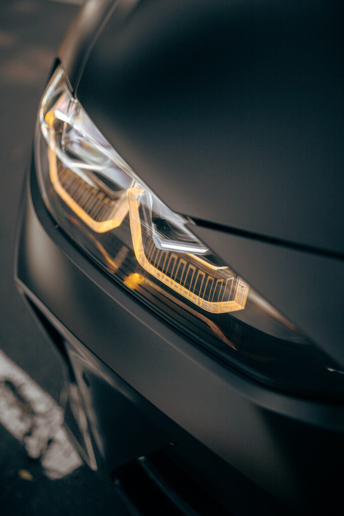 Car Headlight (Source: Pexels/MurdaShots)
