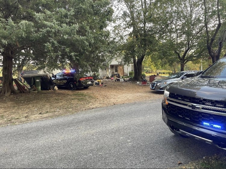 scene of shooting death (Source: Graves County Sheriff's Office/Facebook)