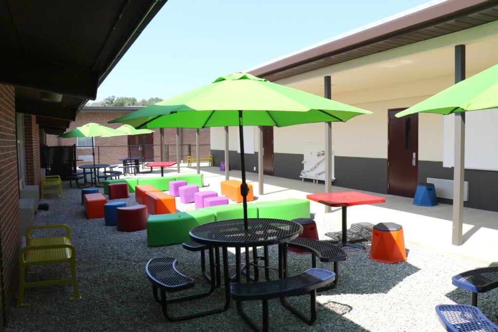 outdoor classroom (Source: Poplar Bluff R-I School District)