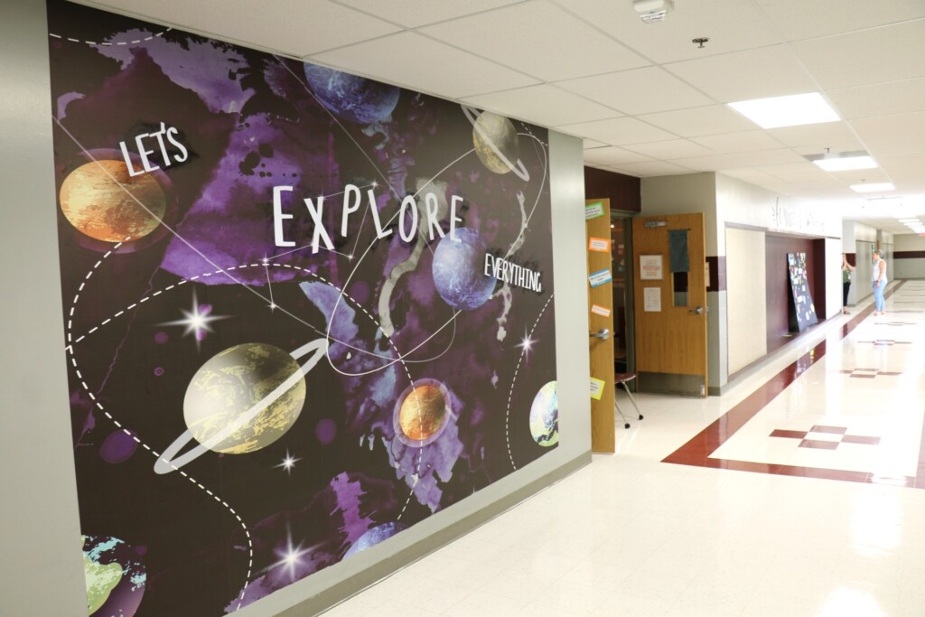 A planet-themed mural at the Middle School is designed to pique students’ interest in exploring outer space. (Source: Poplar Bluff R-I School District)