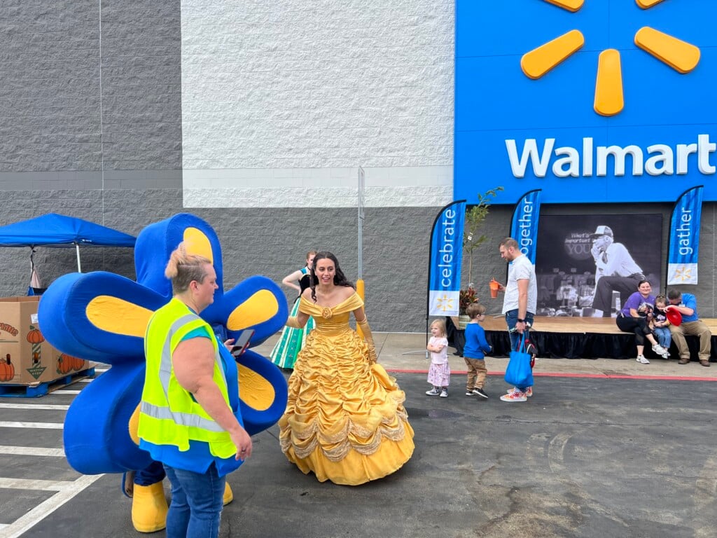 Cape Girardeau Walmart grand re-opening (Source: FO23 Multimedia Journalist Sasha Moore)