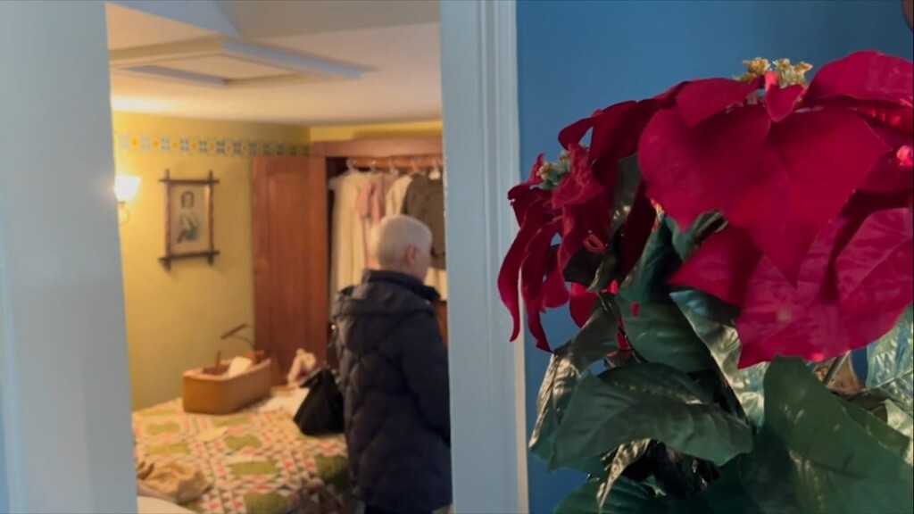 Oliver House Museum Christmastime Tours