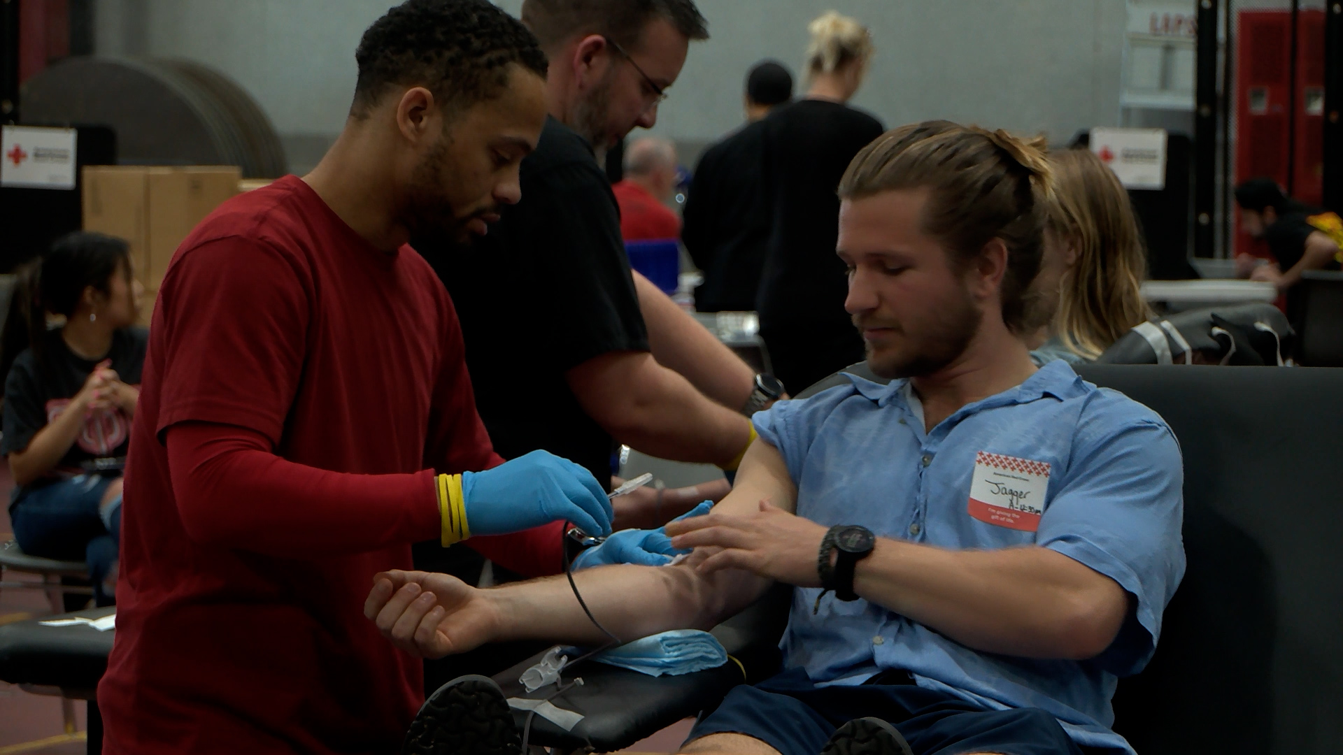 American Red Cross partners with NFL to give away Super Bowl tickets