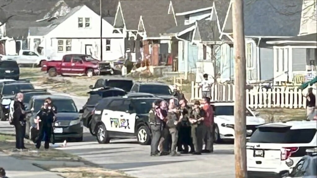 Heavy Police Presence On South Ellis