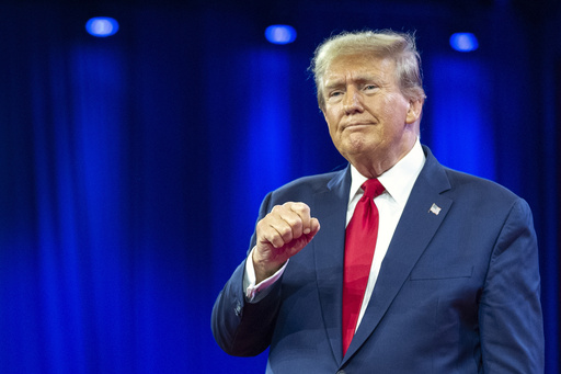 Judge Orders Trump Off Illinois Primary Ballot But Puts Ruling On Hold