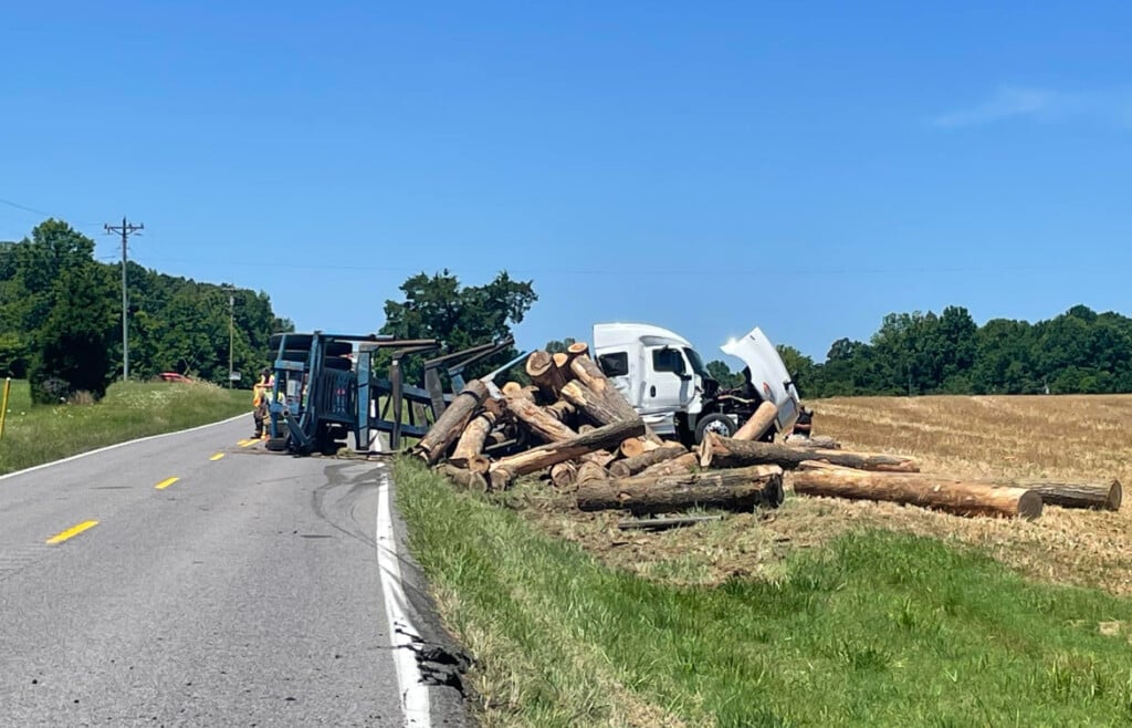 log truck crash on KY 93 (Source: Lyon County Sheriff's Office)