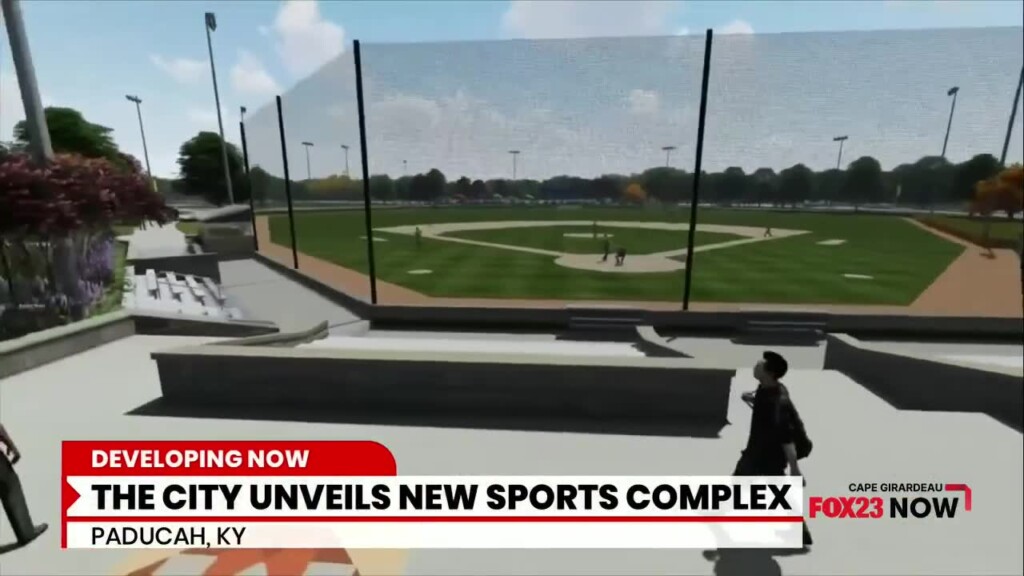 Leaders Break Ground On New Sports Complex