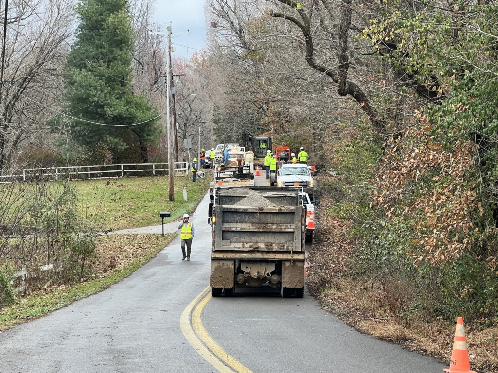 Water main break on the 100 block of East Cape Rock Drive
