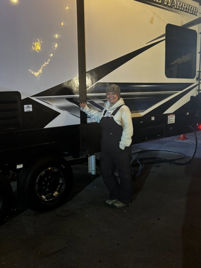 (Source: Poplar Bluff RV Sales/Facebook)