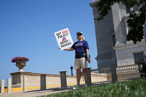 Missouri Republicans Advance Trump Backed Plan To Redraw Us House Districts