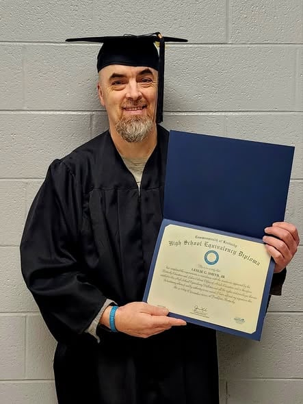 597672926 122237832488056831 1689005937520910733 N