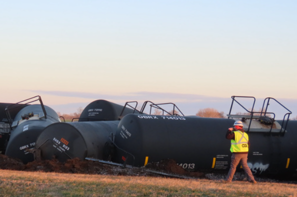 Derailed train in Kentucky causes a chemical leak and sparks a fire Uncredited - WEKT Emergency personnel work at the scene of a derailed CSX train in Todd County, Ky., on Tuesday, Dec. 30, 2025.