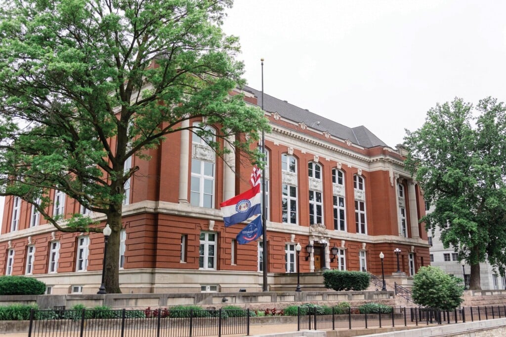 546144285 122094307743022120 7907236674470460360 N