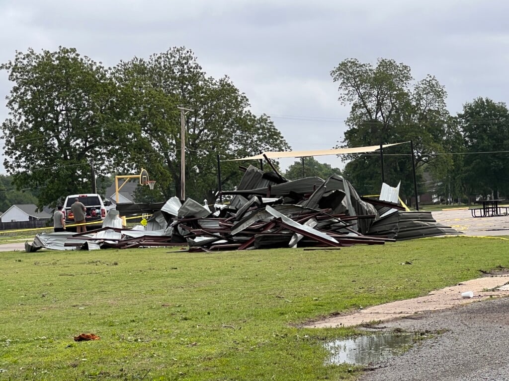 Source Shelby Brown Kbsi Fox23 5